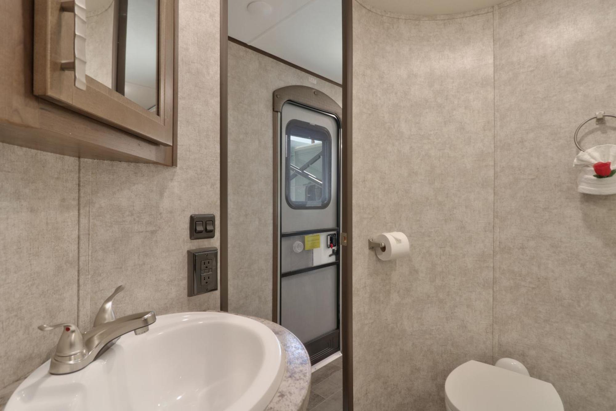 Vacation Camper 1 Bedroom (No Pets)