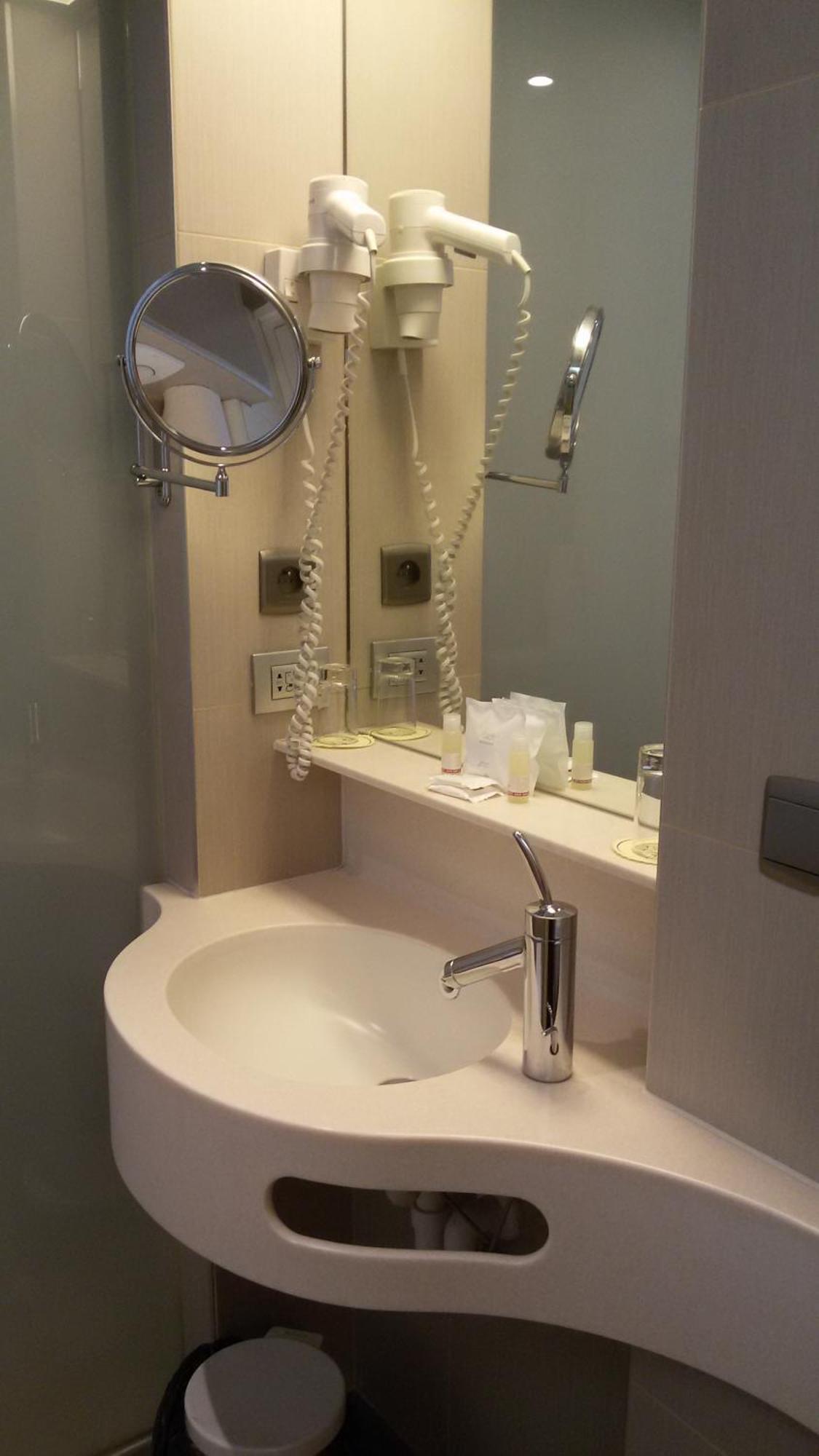 Comfort Double or Twin Room