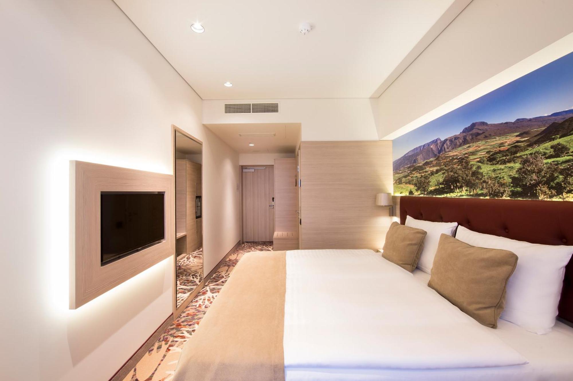 Standard Double Room with Spa Access
