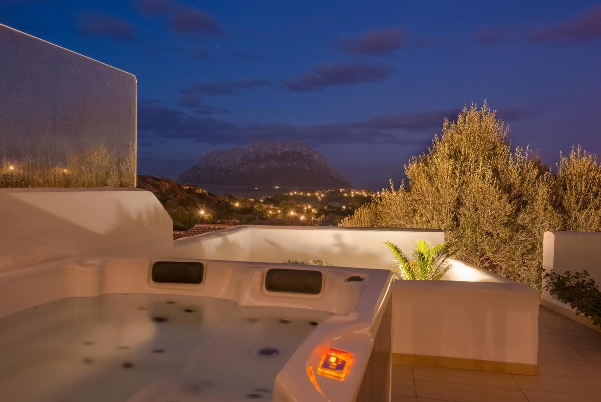 Suite with Spa Bath