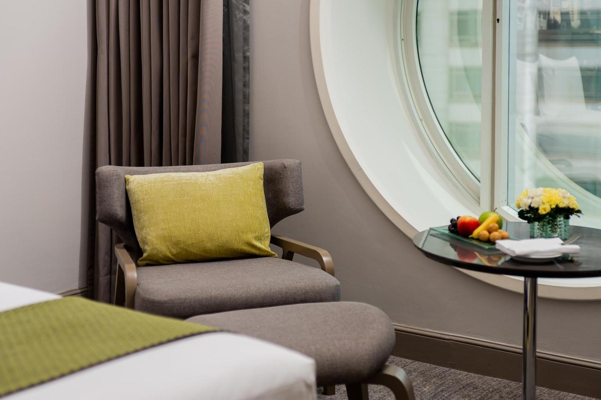 One-Bedroom King Suite with City View