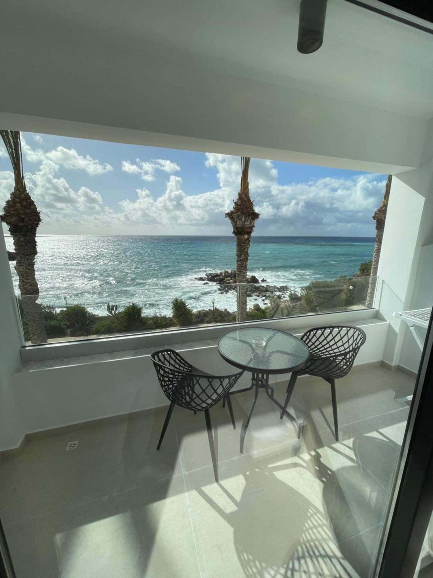 Premium Studio with Sea view