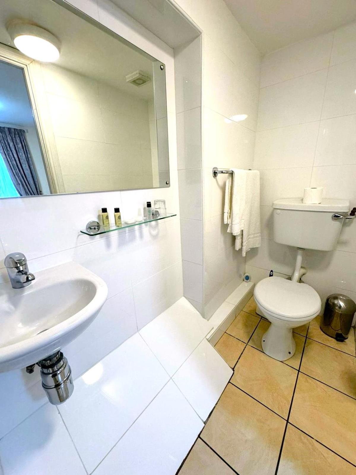 Habitación Individual Compacta