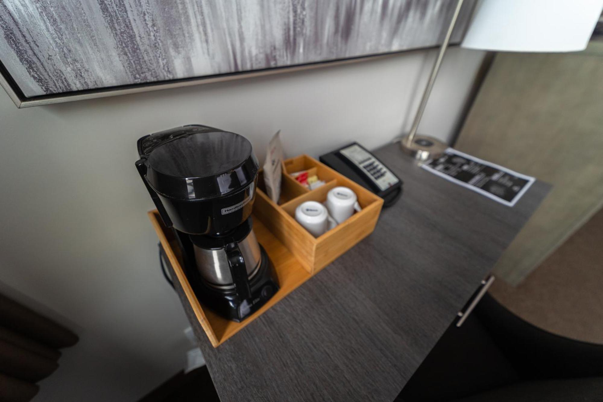 Deluxe King Suite