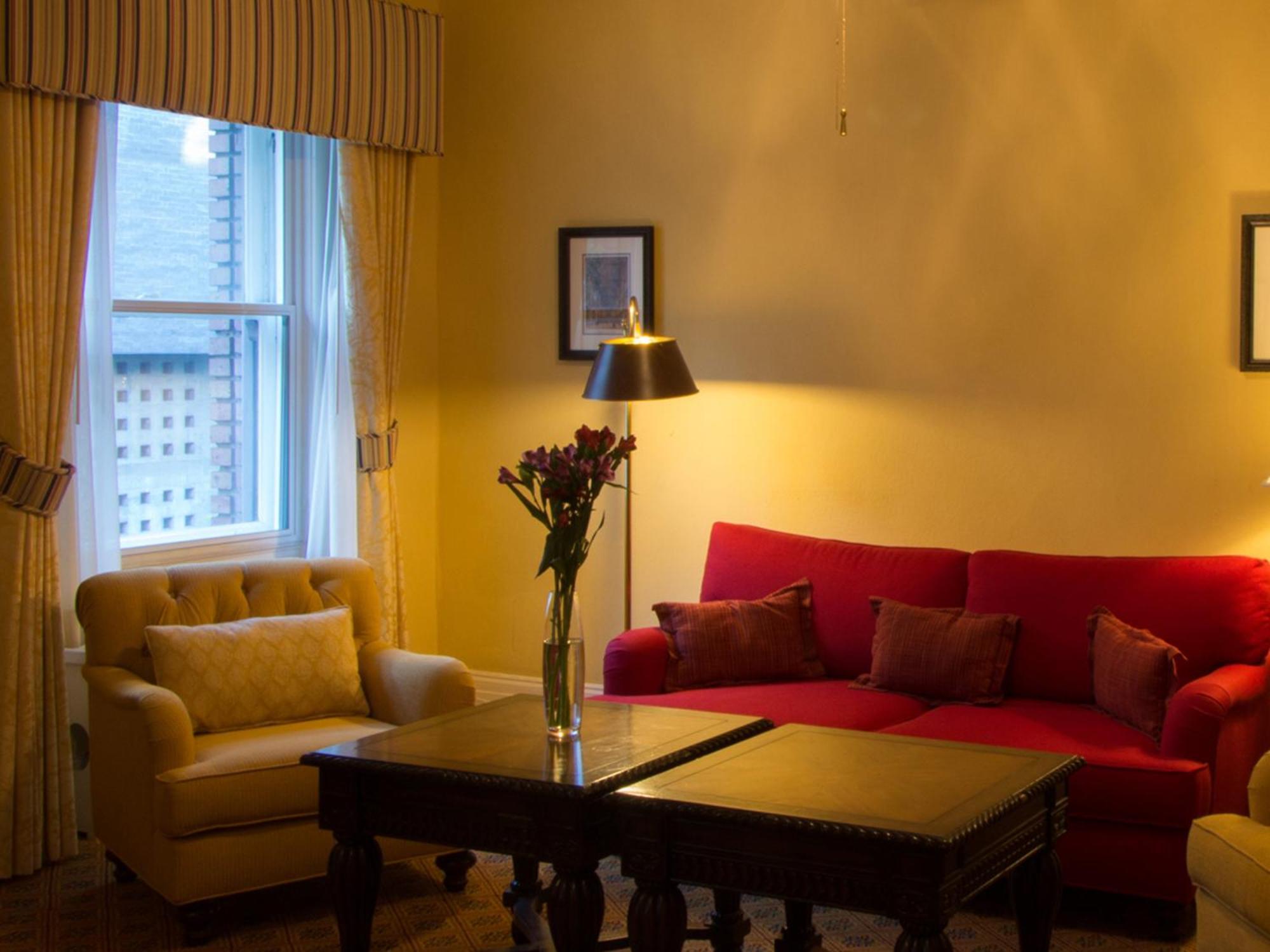 Queen Suite