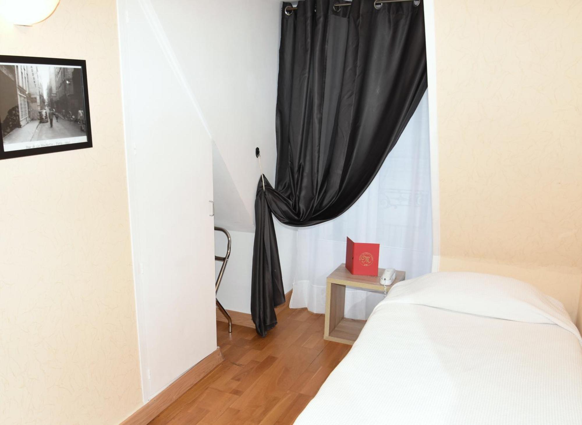 Single Room,1588127466:JPEG