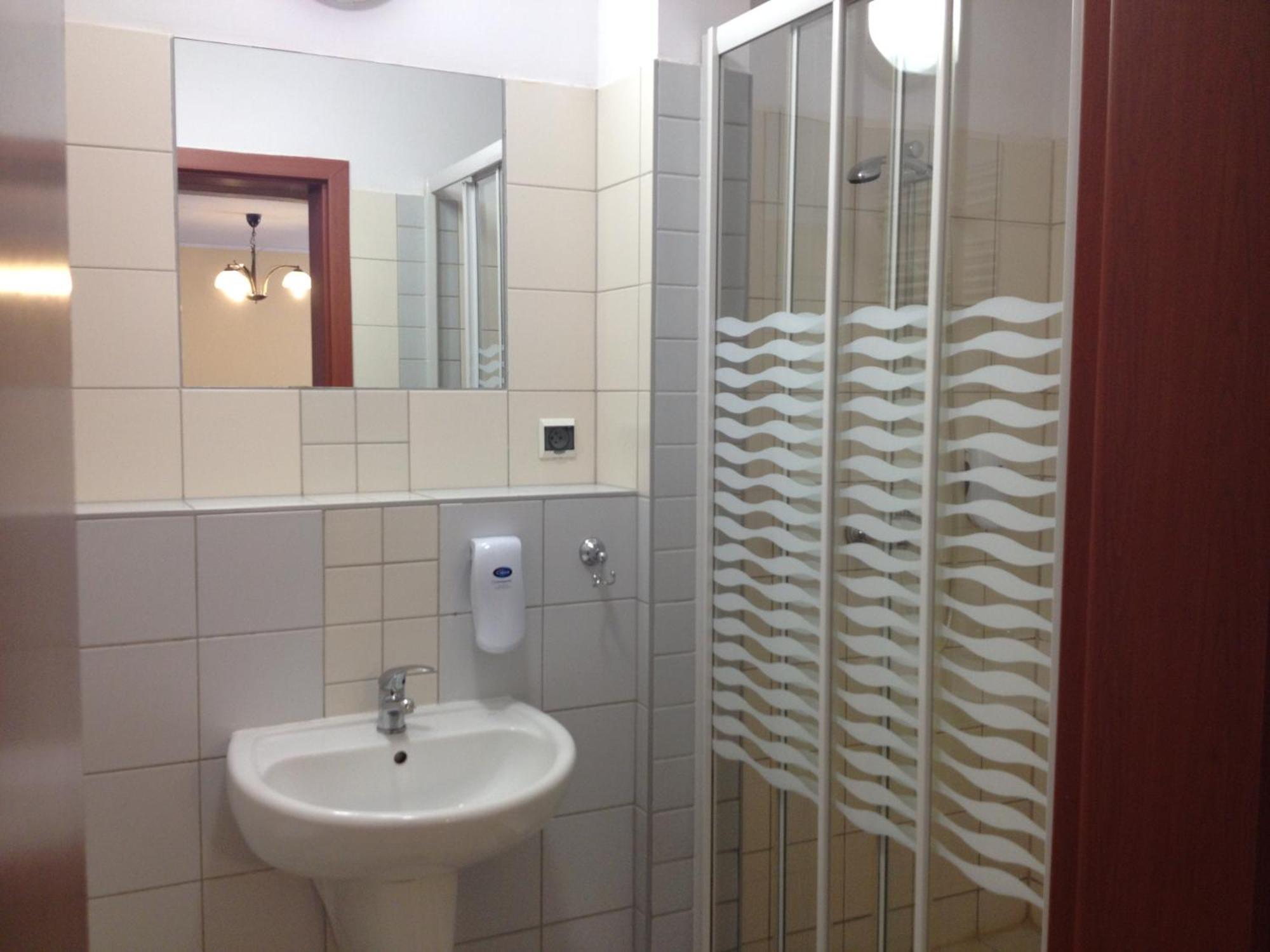 Standard Two-Bedroom Apartment,1695324686:JPEG