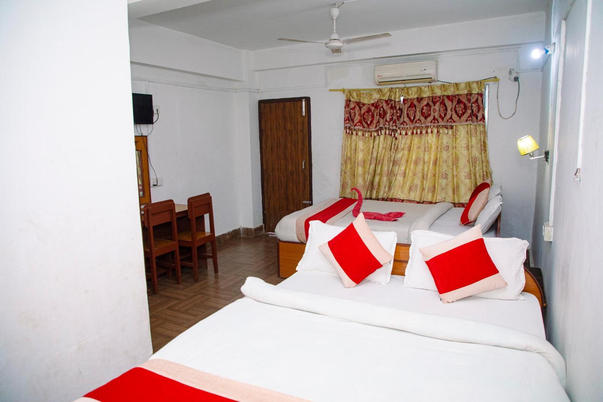 Comfort Triple Room