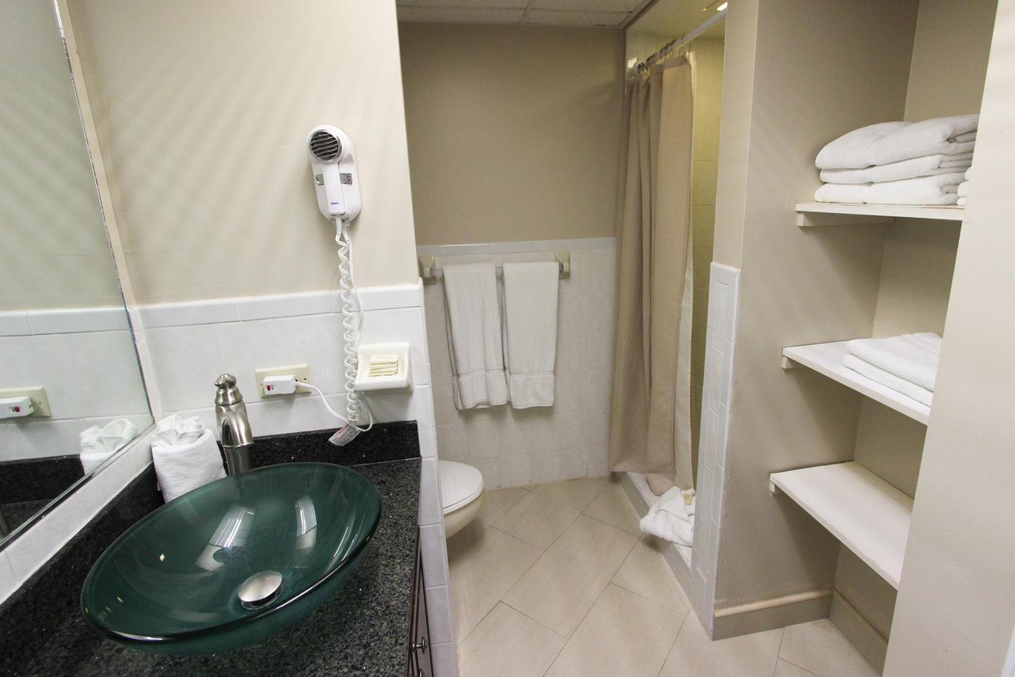 Two-Bedroom Suite Hot Tub