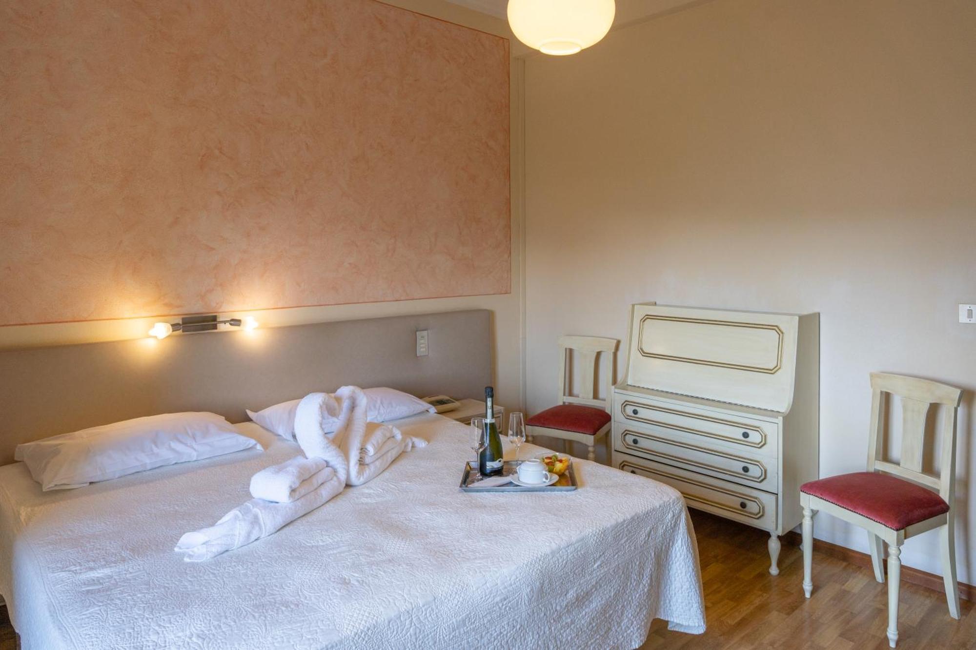 Chambre Double ou Lits Jumeaux avec Balcon