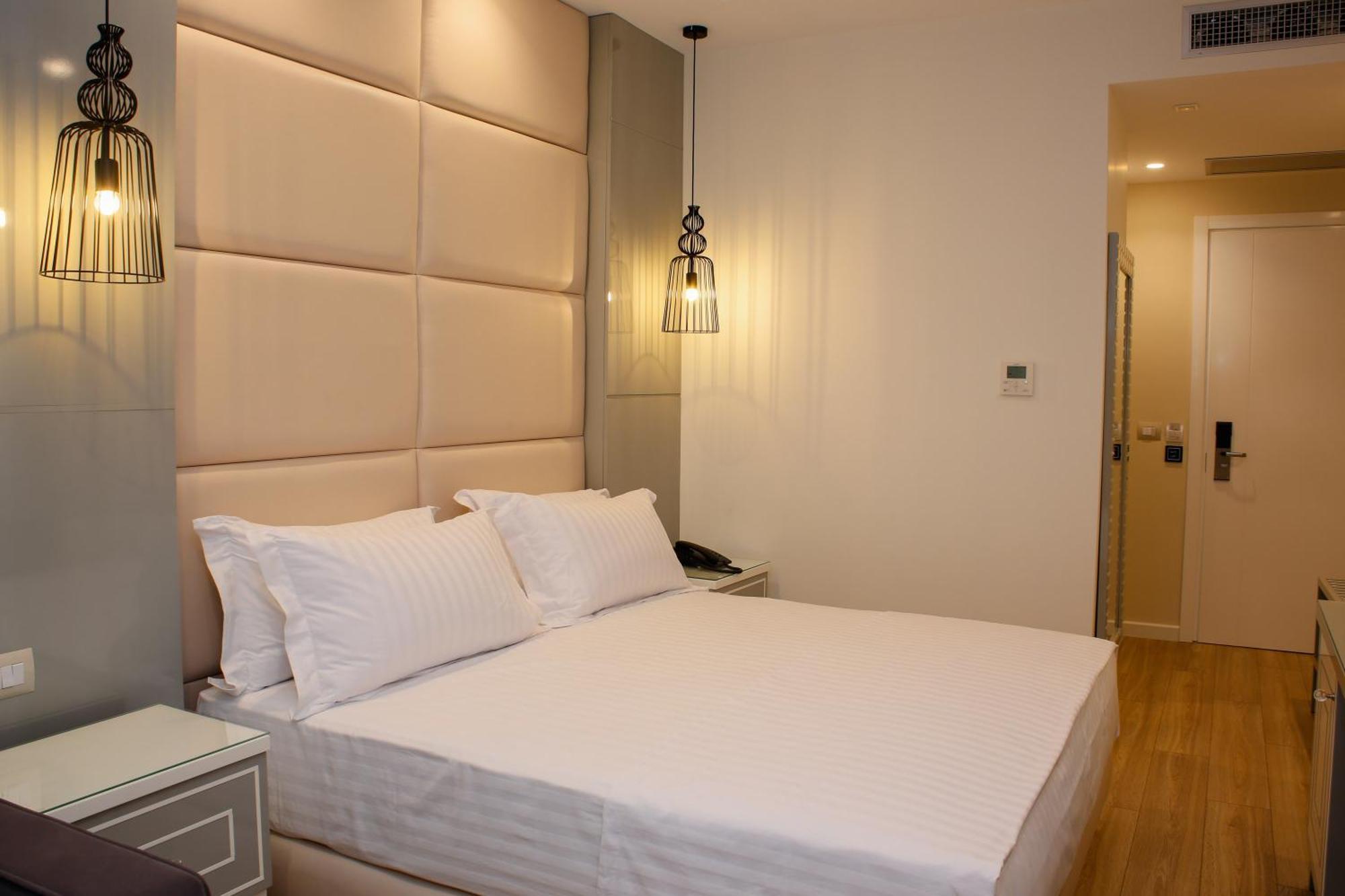 Double or Twin Room Balcony
