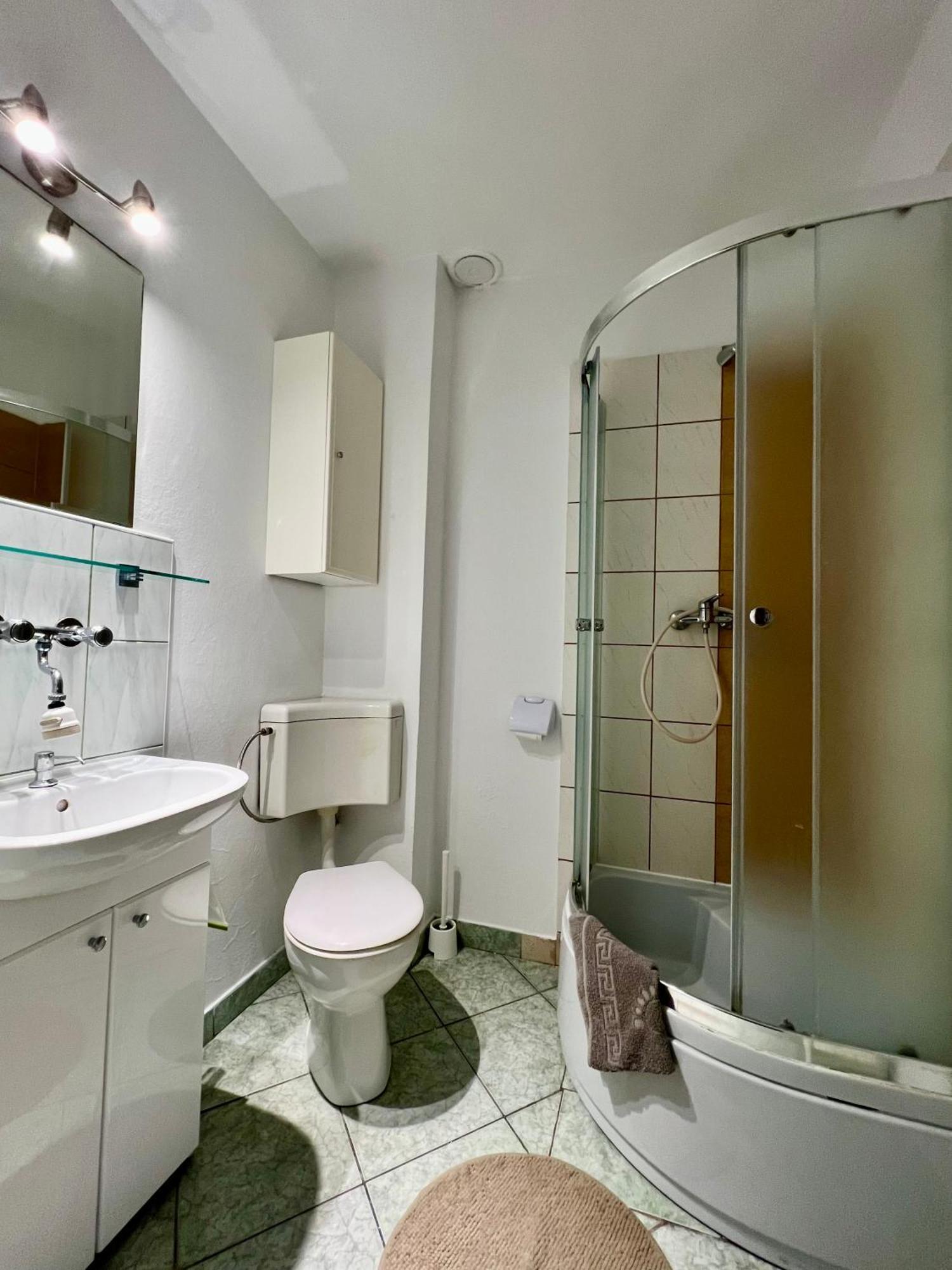 Doppelzimmer mit Balkon