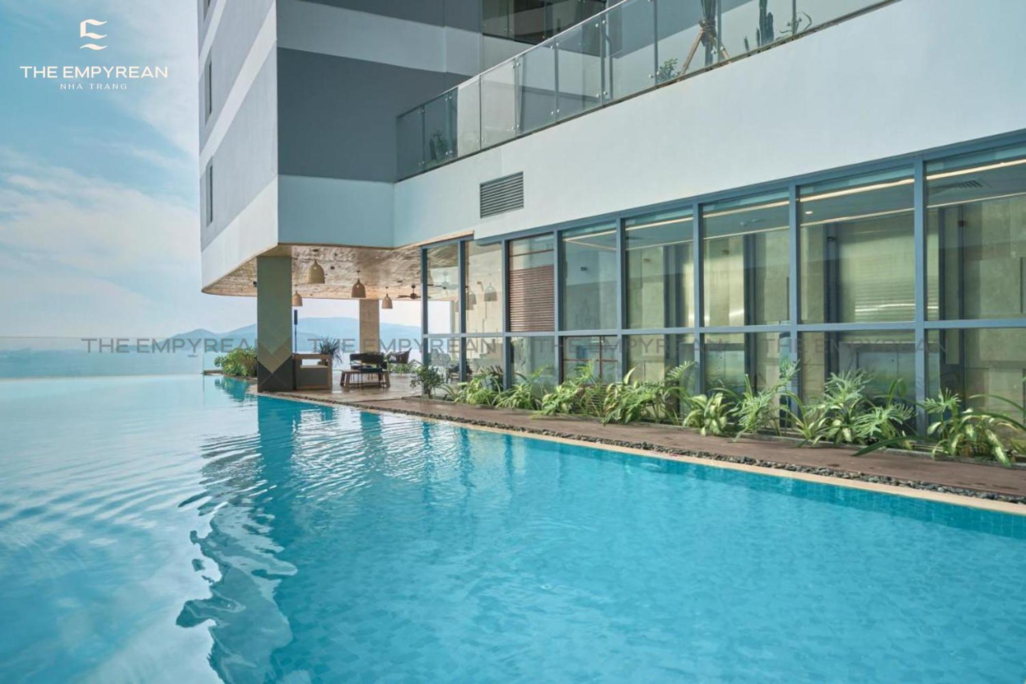 Executive Particial Ocean View Room