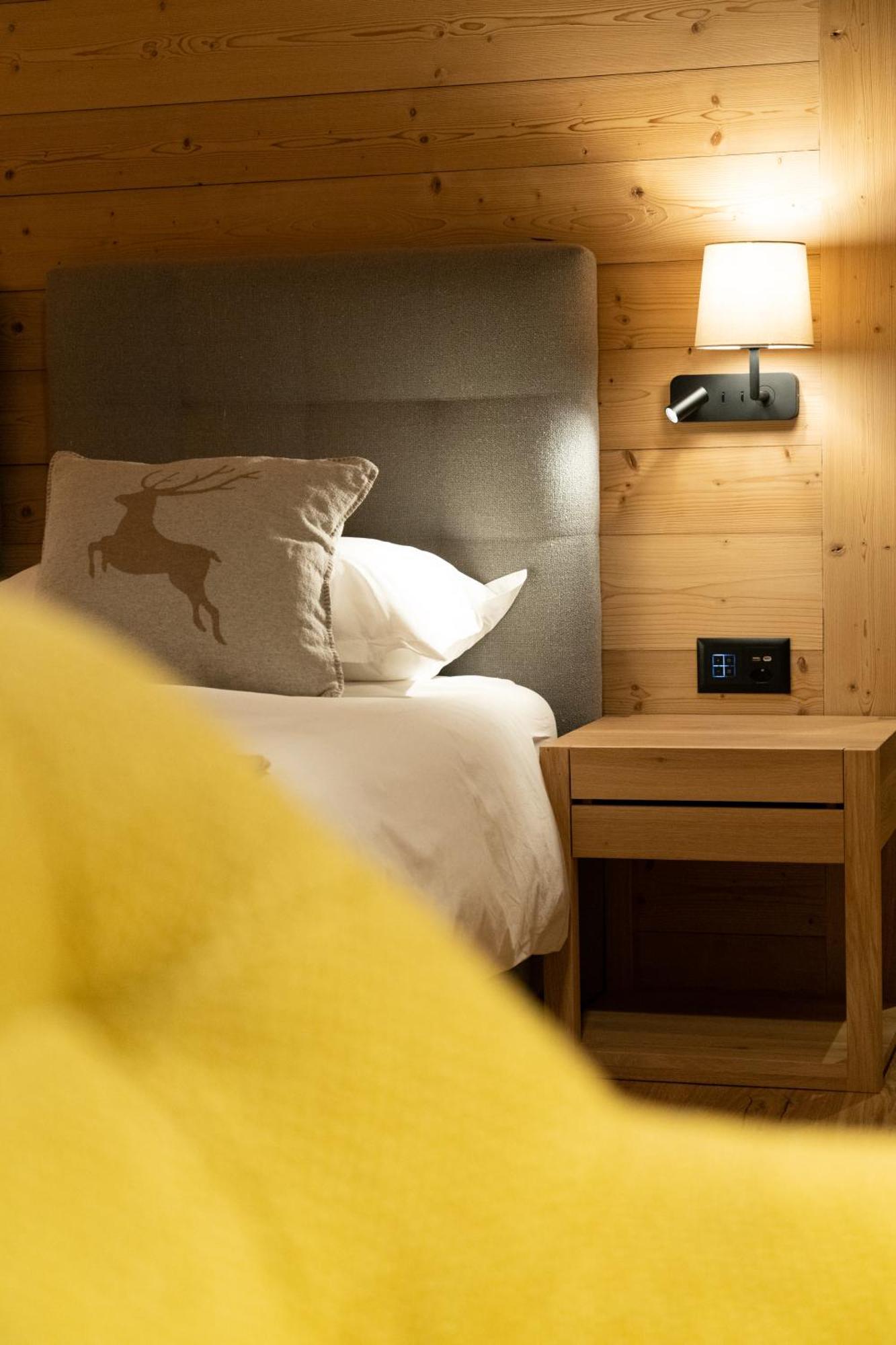 Junior Suite Mountain View