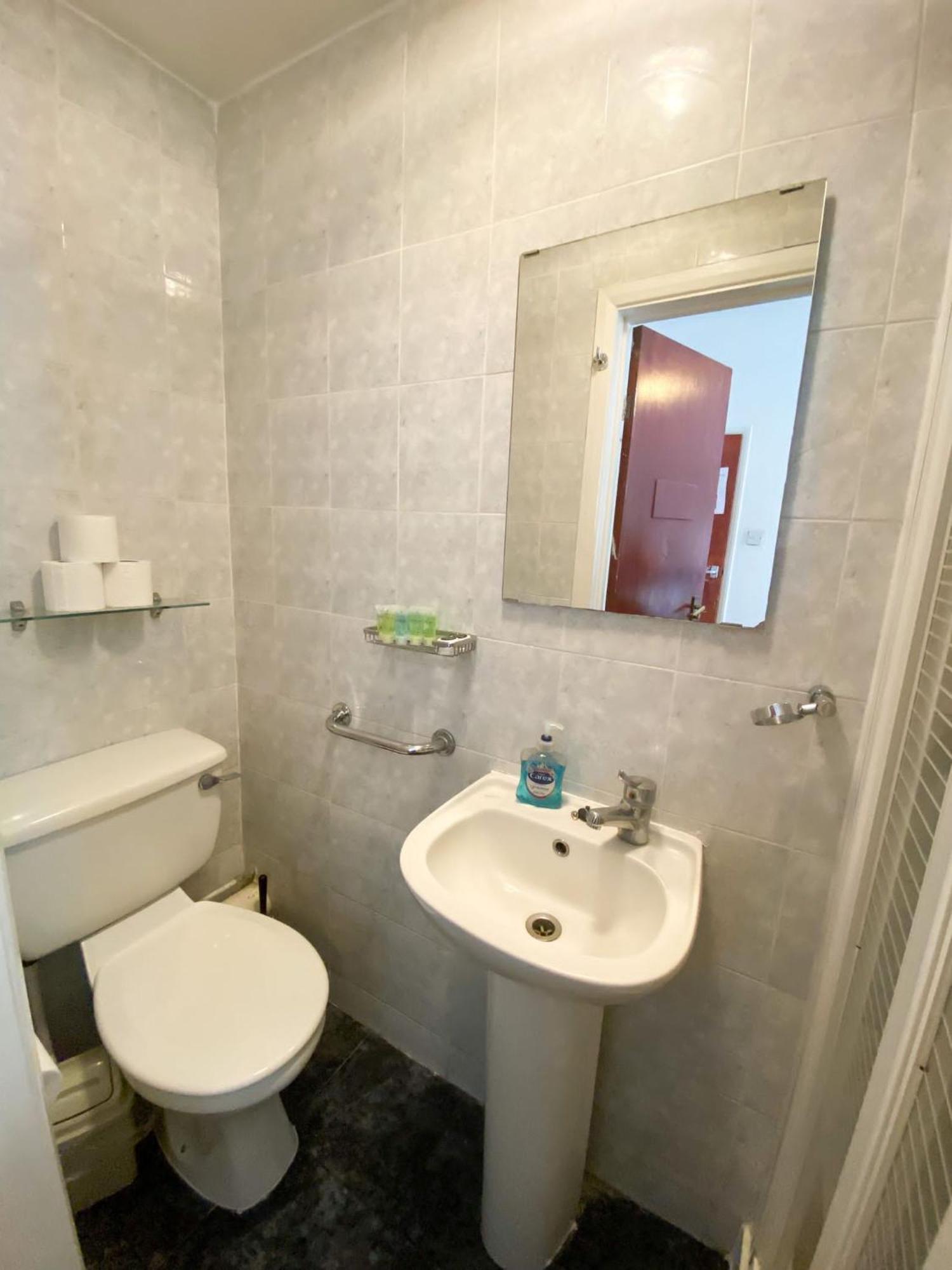 Standard Quadruple Room,1588533128:JPEG
