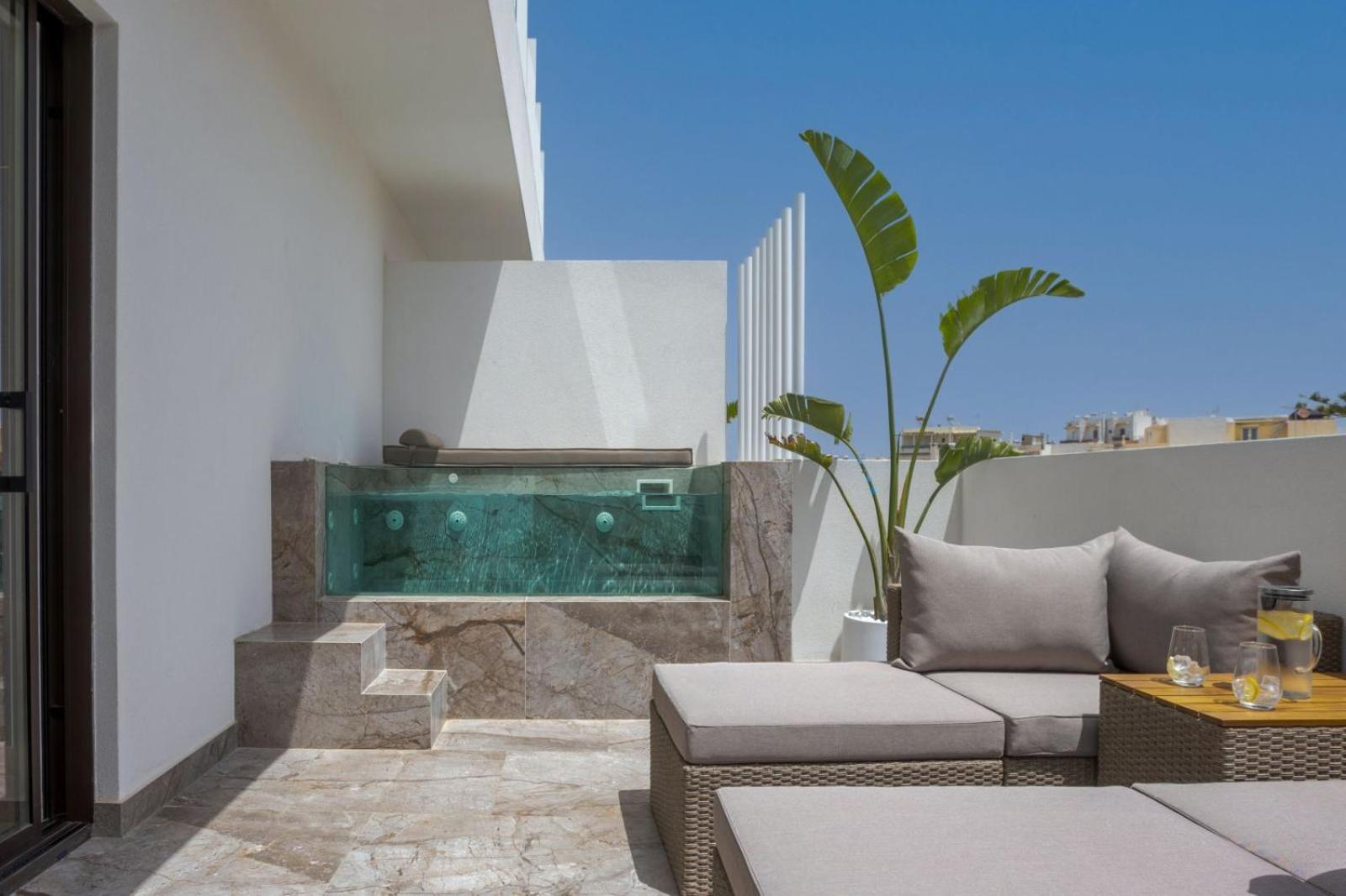 Luxury Suite Private Pool,1589798869:JPEG