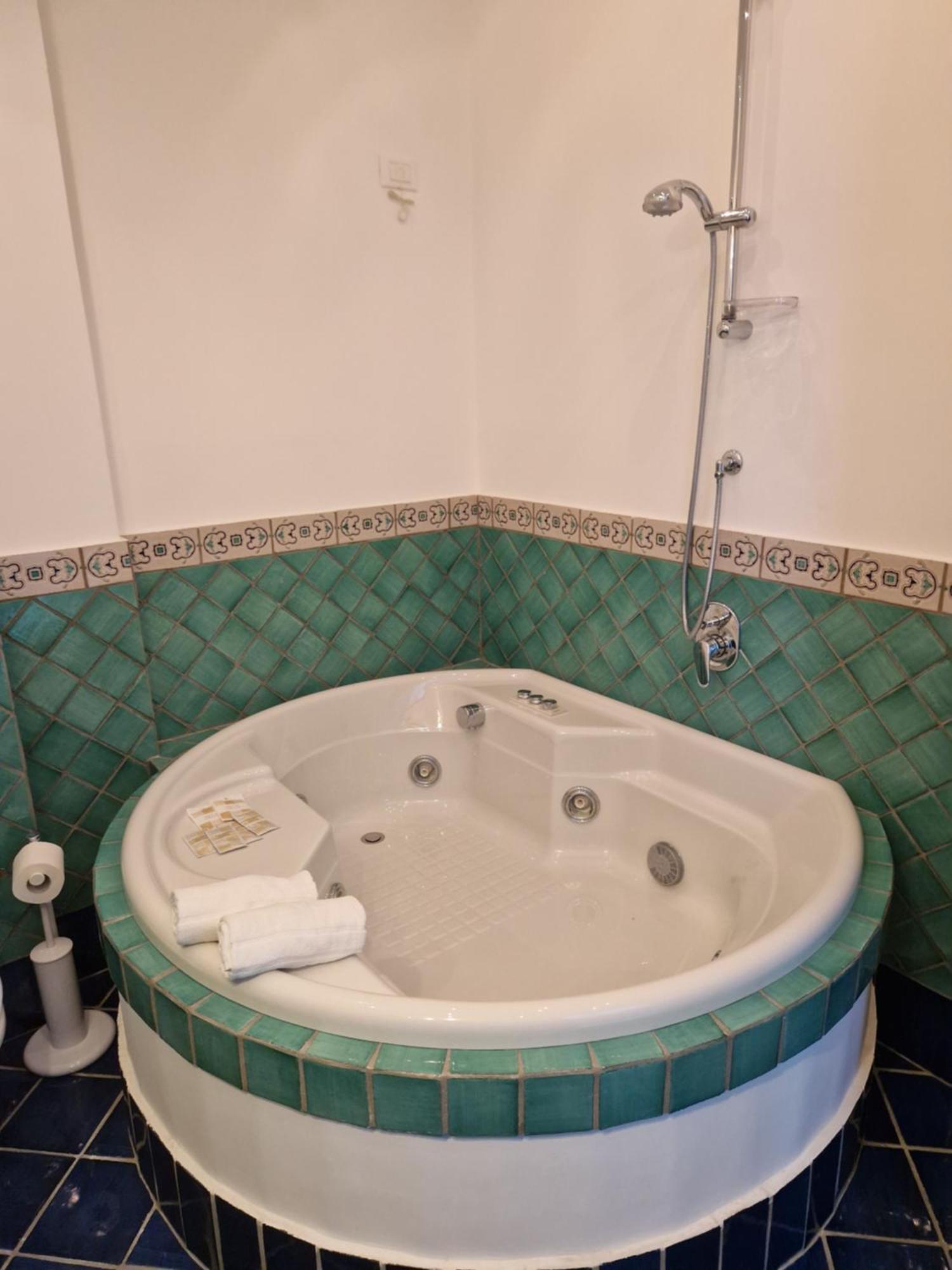 Deluxe Double Room with Sea View