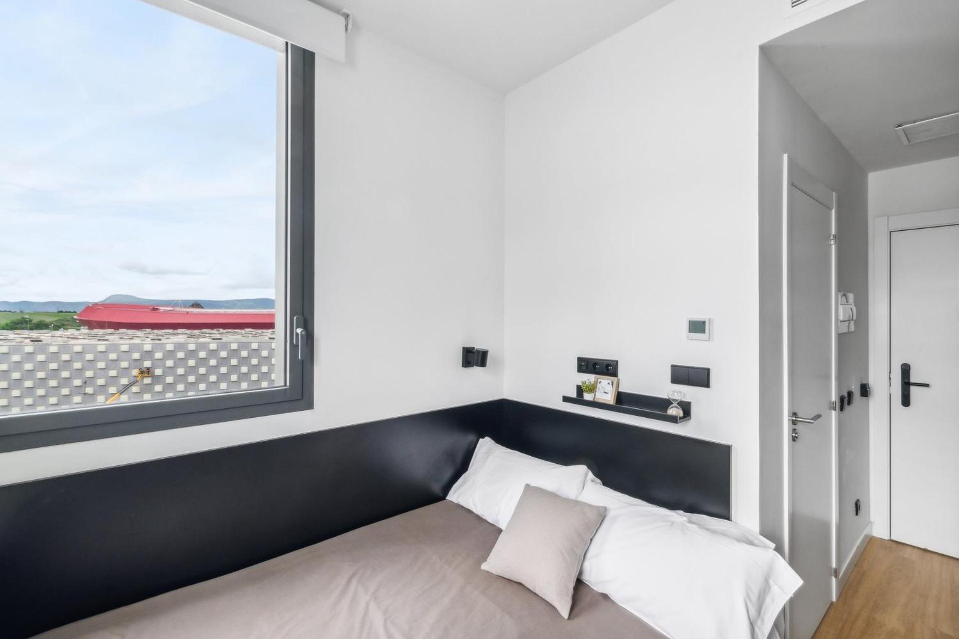Standard Single Room,1588642618:JPEG