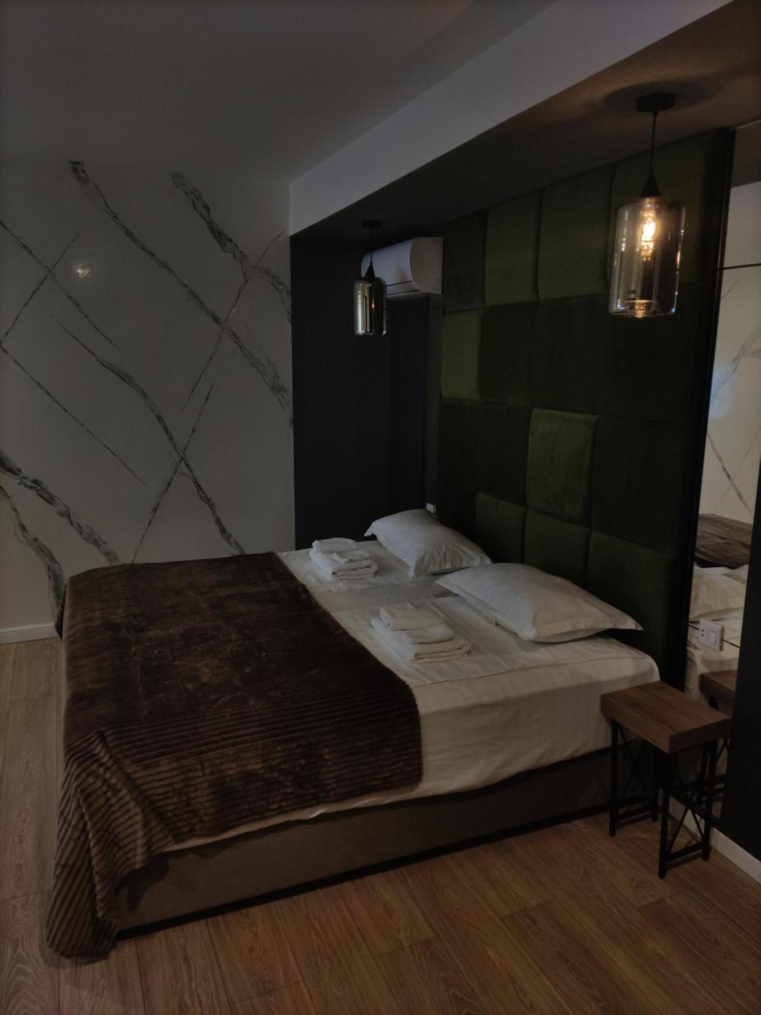 Deluxe Double or Twin Room Pool View