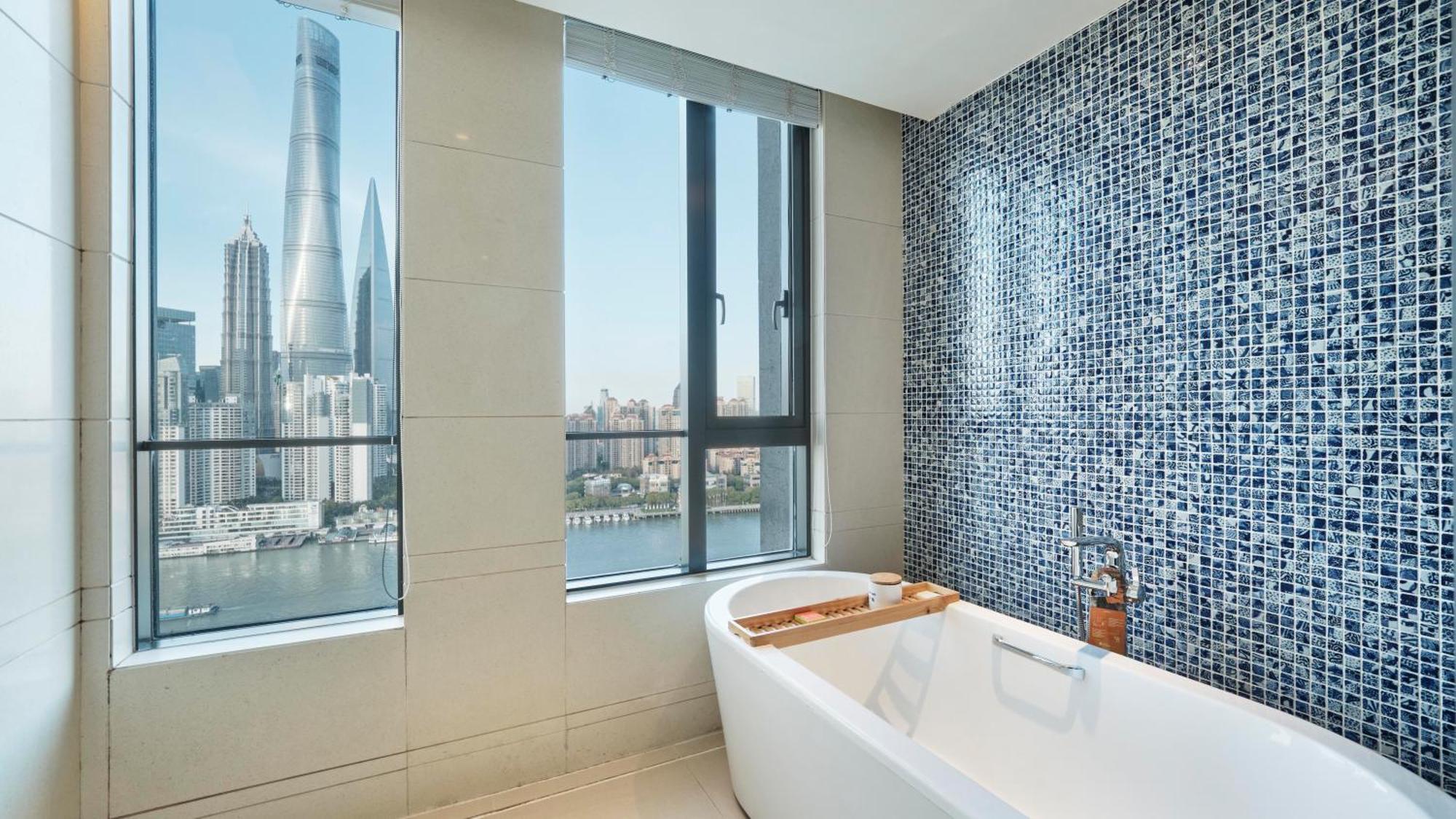1 King Premium River View Separate Bath,1589445990:JPEG