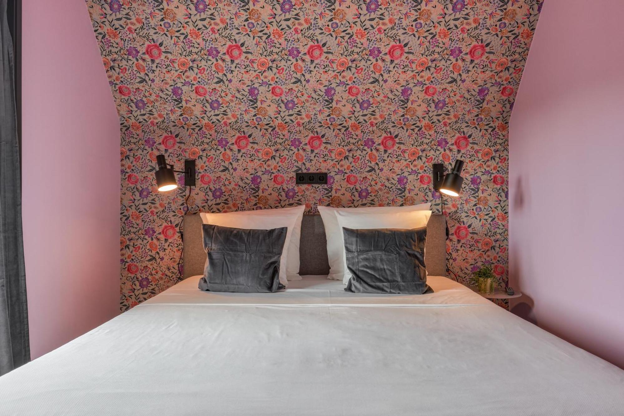 Ferienwohnung Violet mit Terrasse