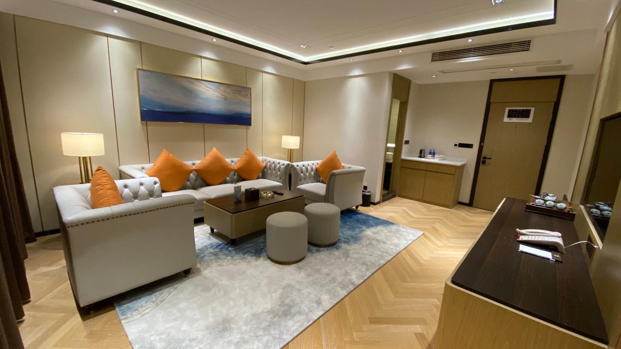 Business Suite