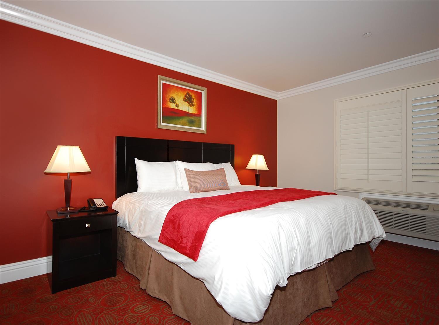 Queen Room Two Queen Beds