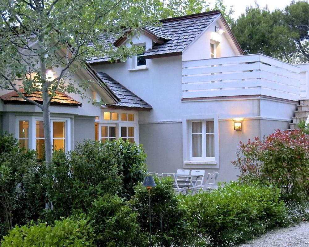 Three-Bedroom Cottage