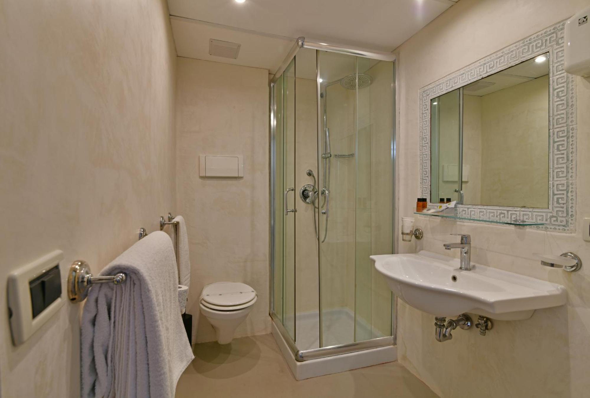 Double or Twin Room with Balcony
