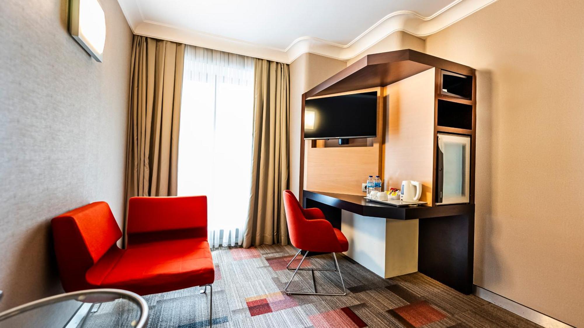 Standard Twin Room,1589559235:JPEG