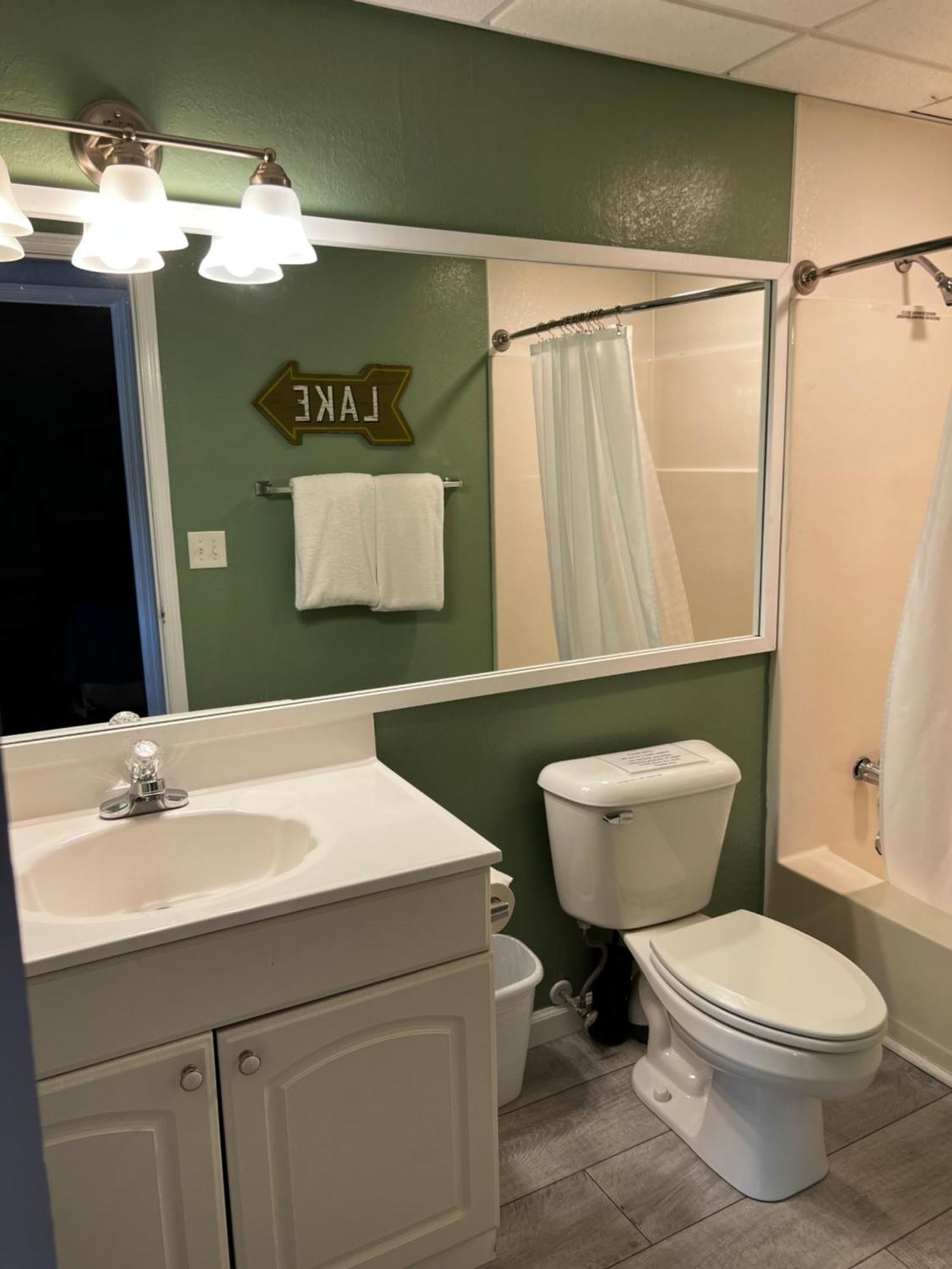 Queen Suite