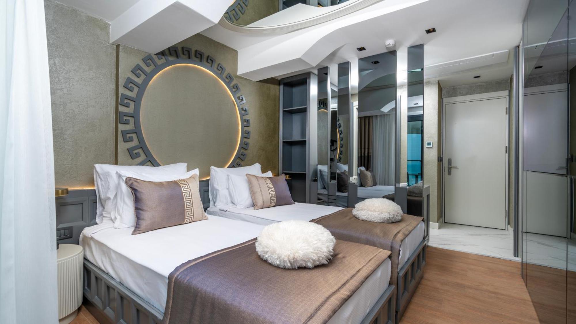 Standard Double or Twin Room,1589583972:JPEG