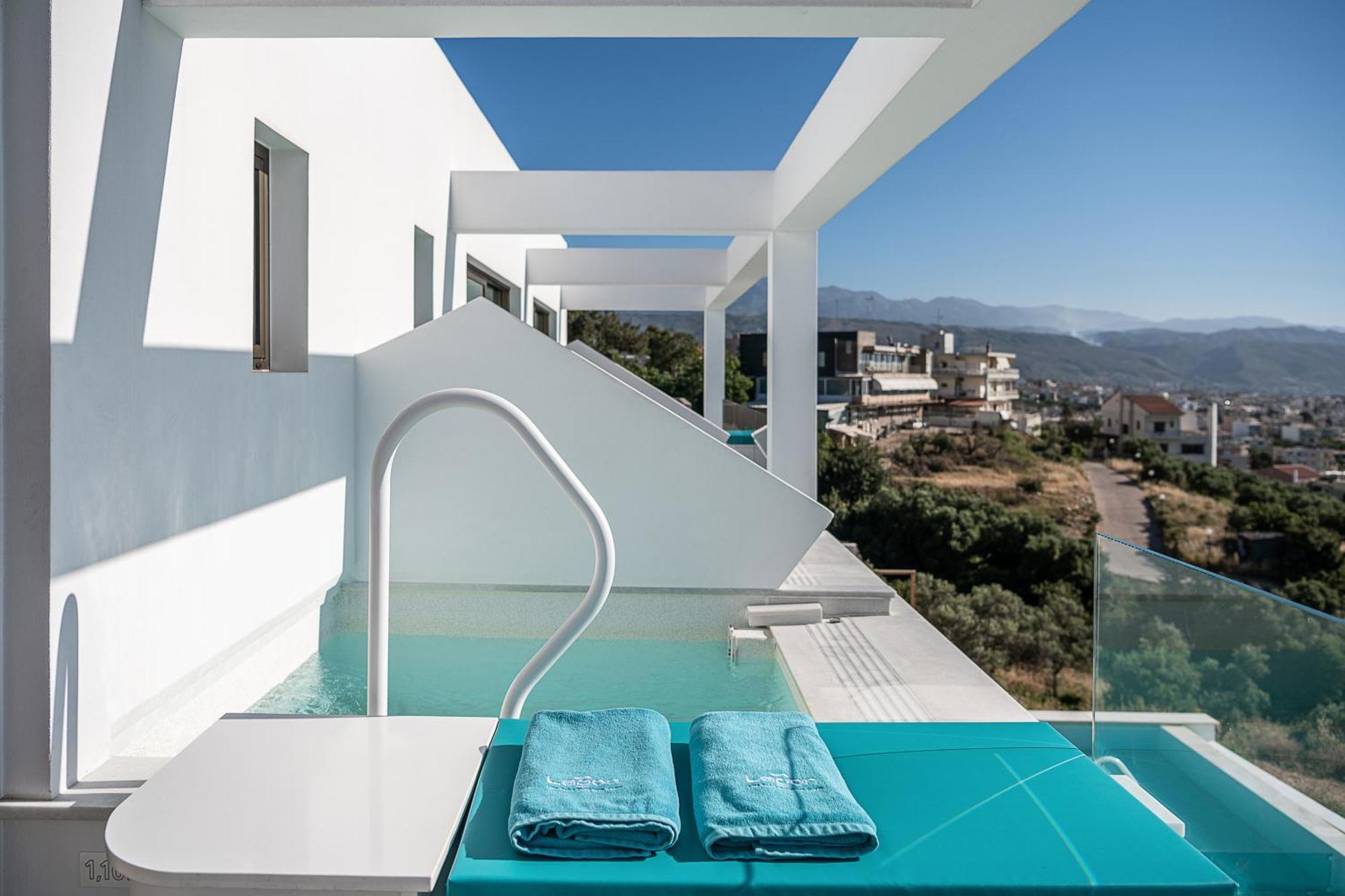 Superior Room Sea View Private Pool