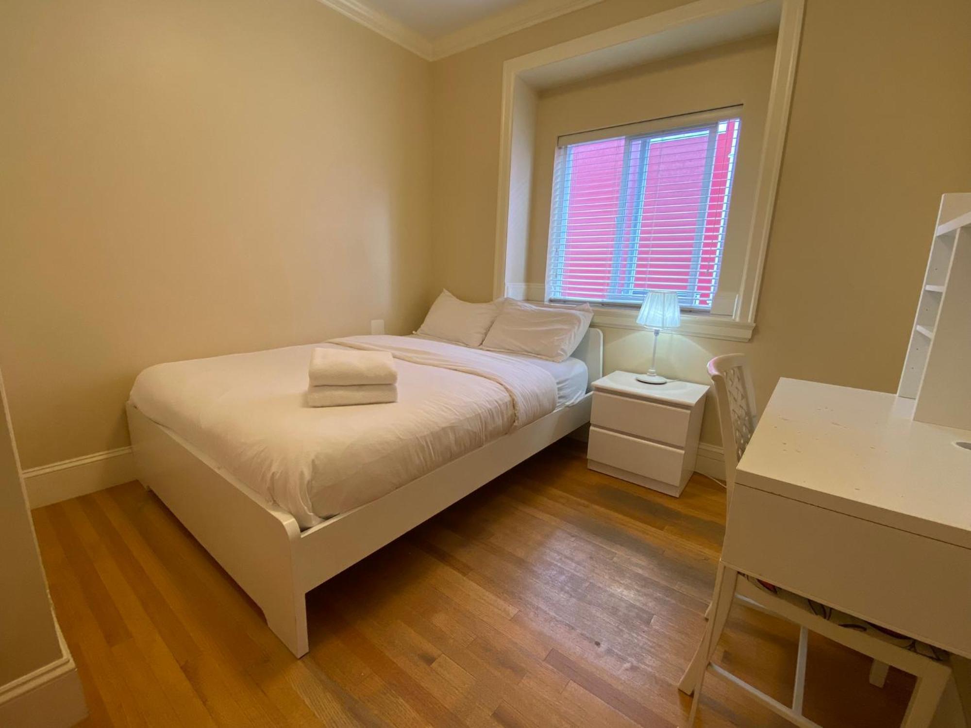 Double Room with Shared Toilet