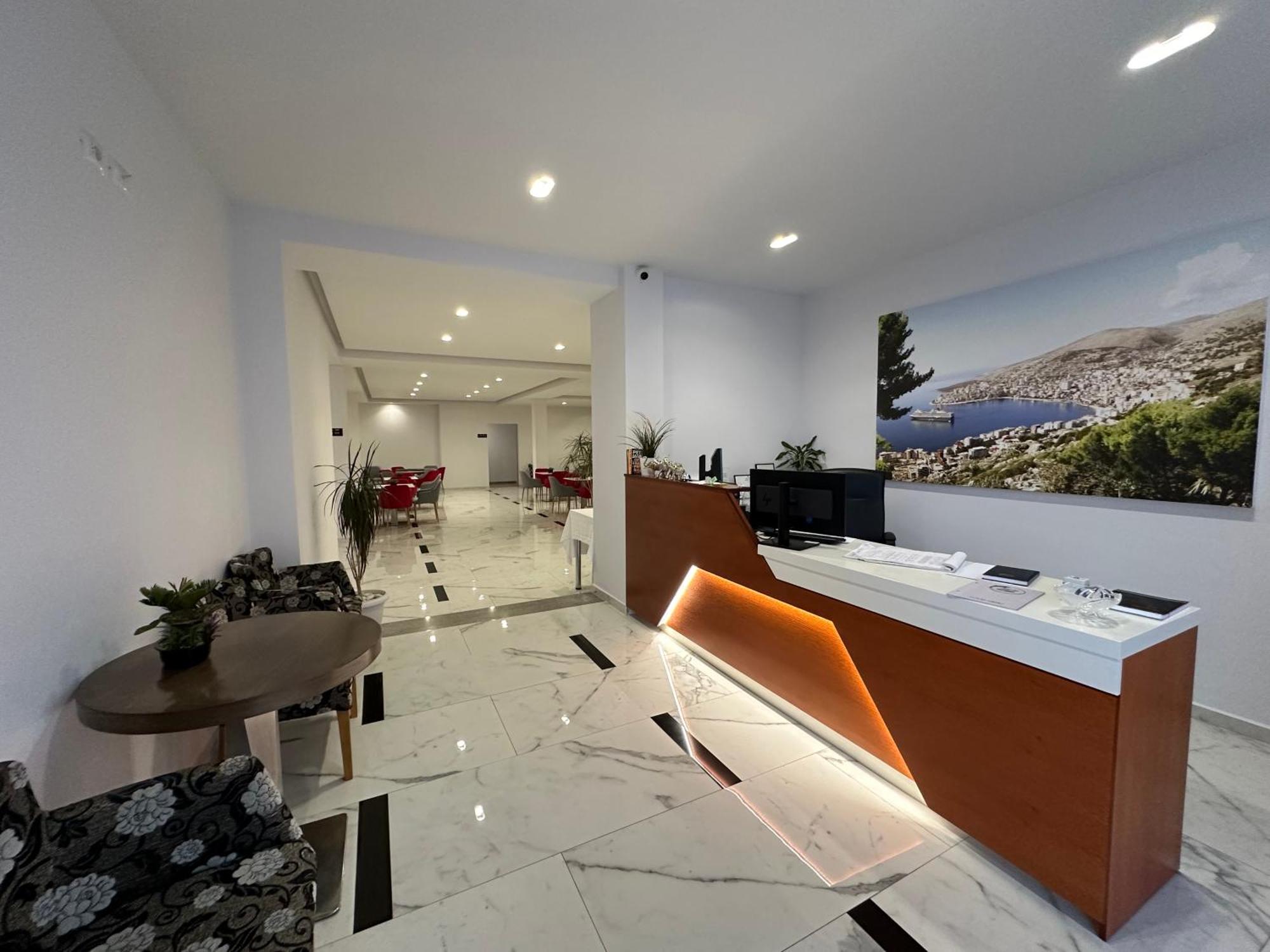 Deluxe Double or Twin Room with Balcony