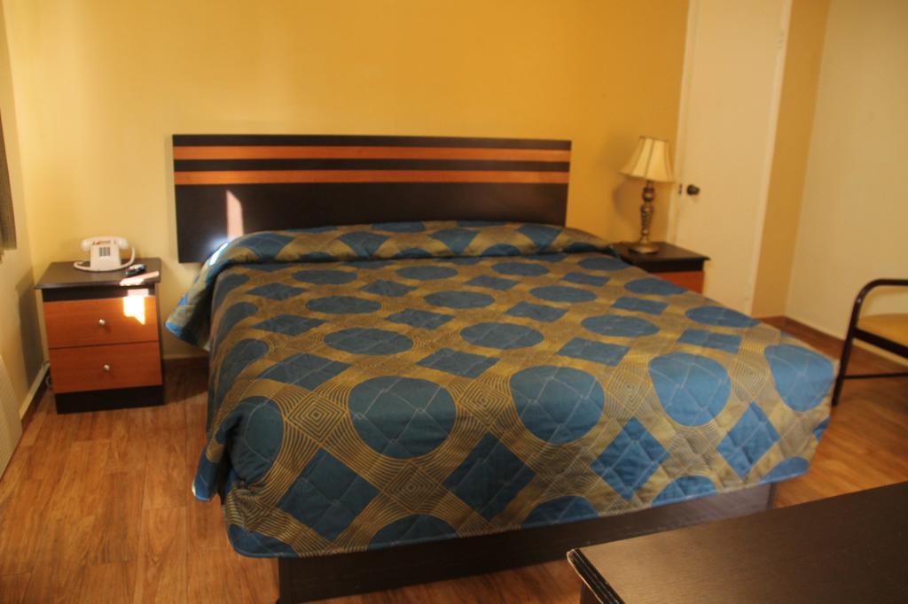 Quarto com Cama King-size