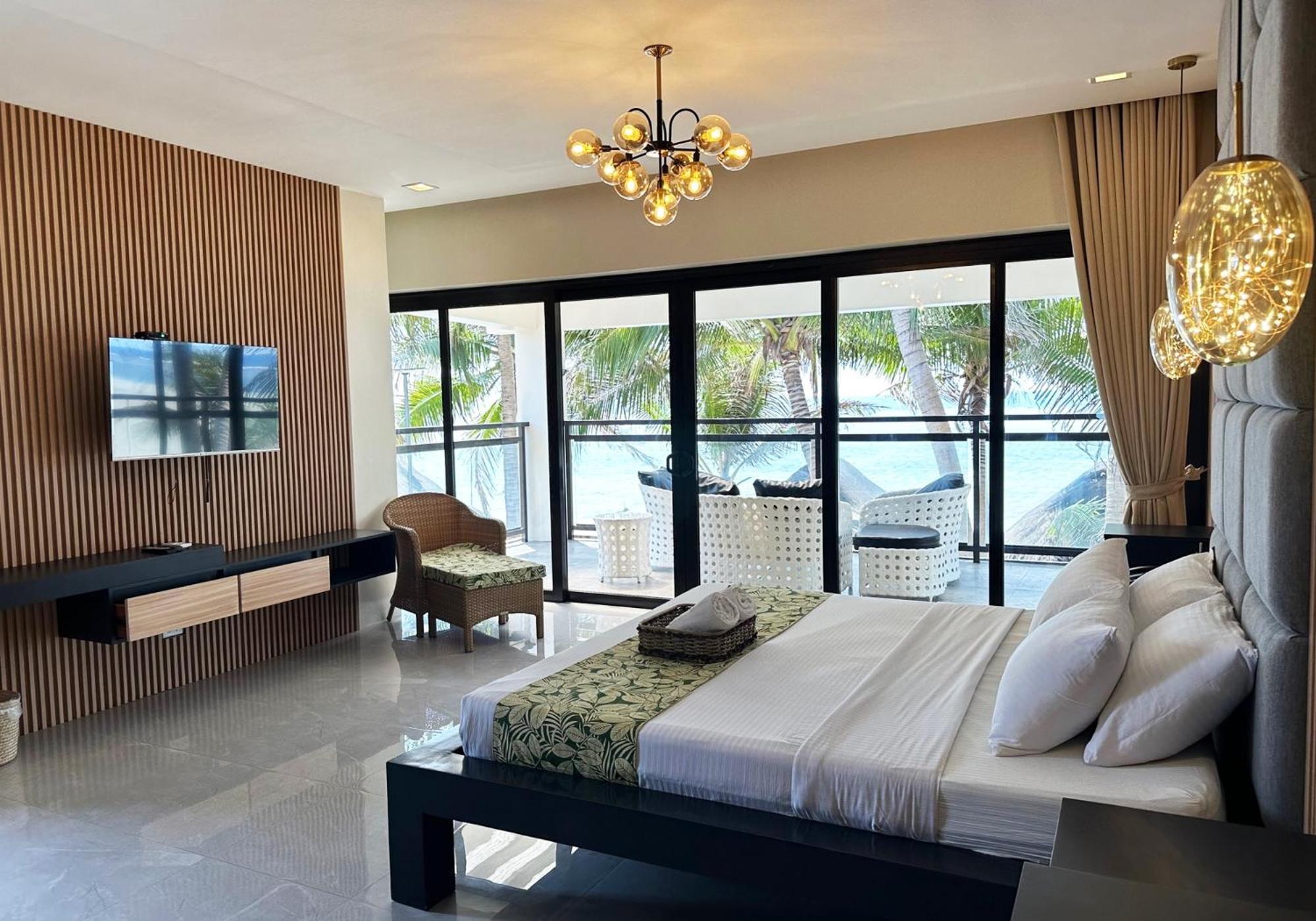 Superior Suite with Sea View