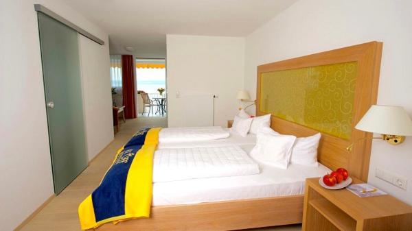 Junior Suite with Balcony