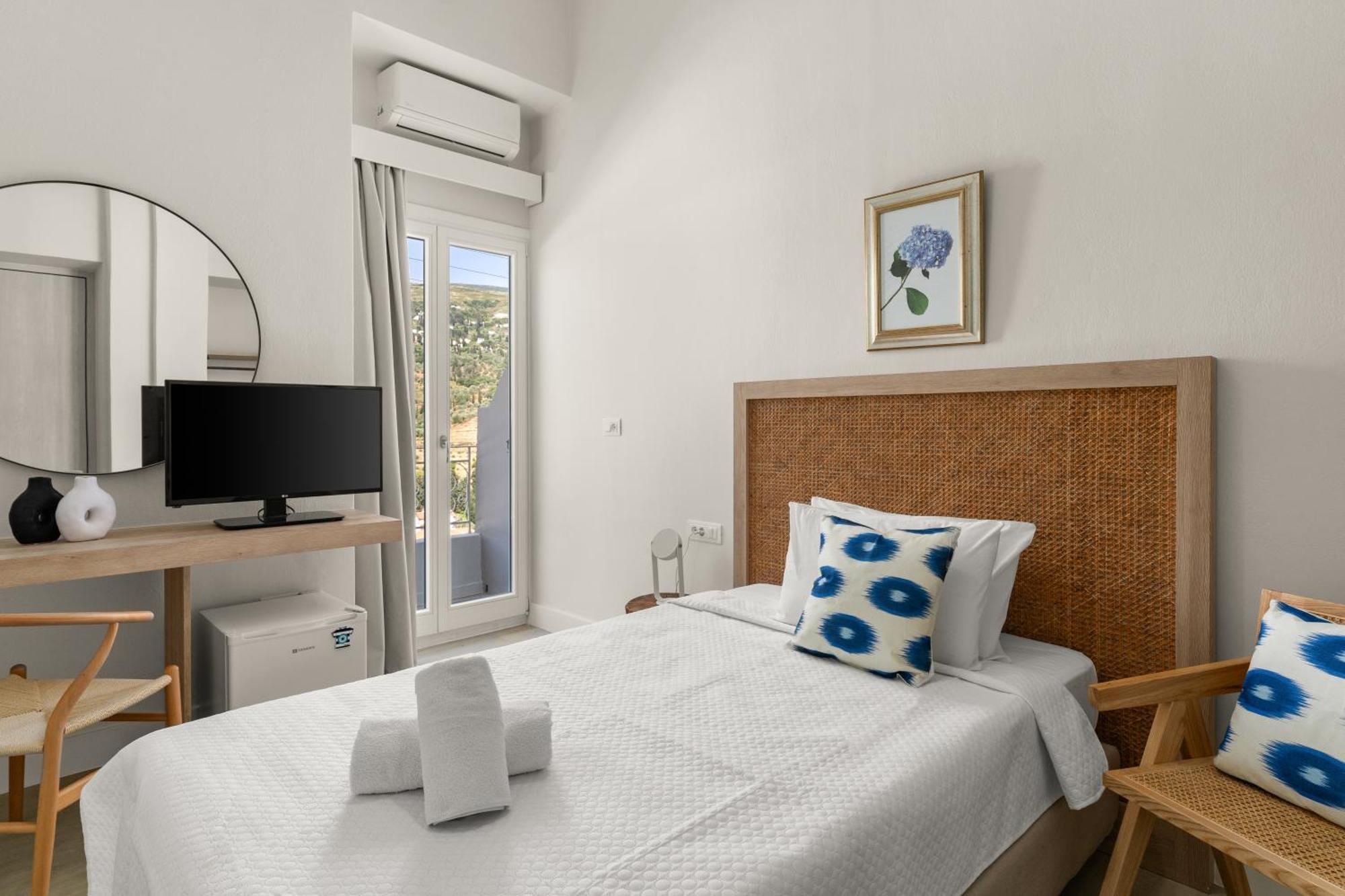 Budget Single Room