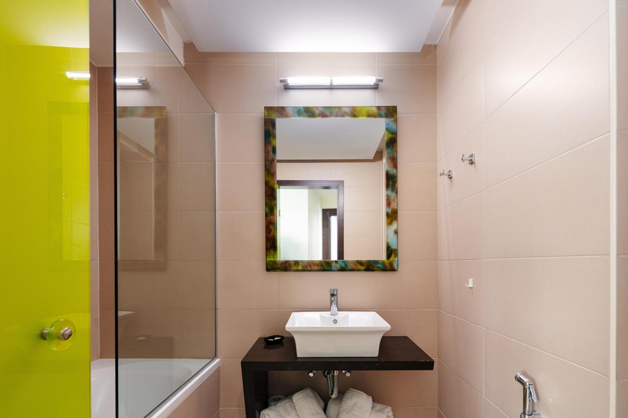 Studio Appartement met Zijdelings Uitzicht op Zee
