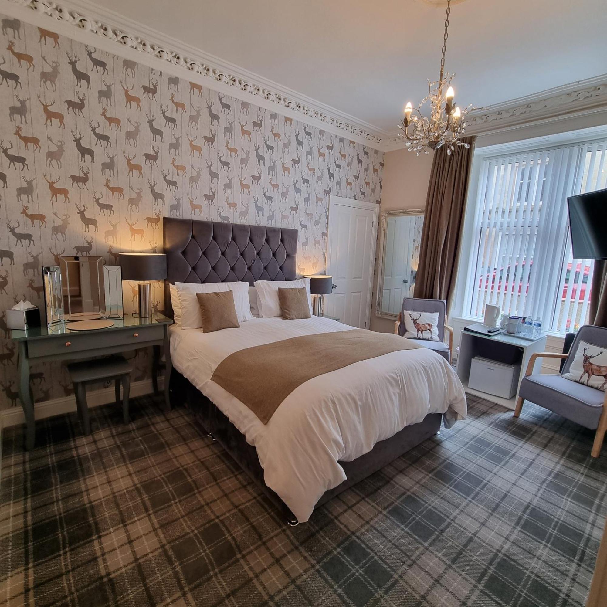 Deluxe King Room,1590383053:JPEG