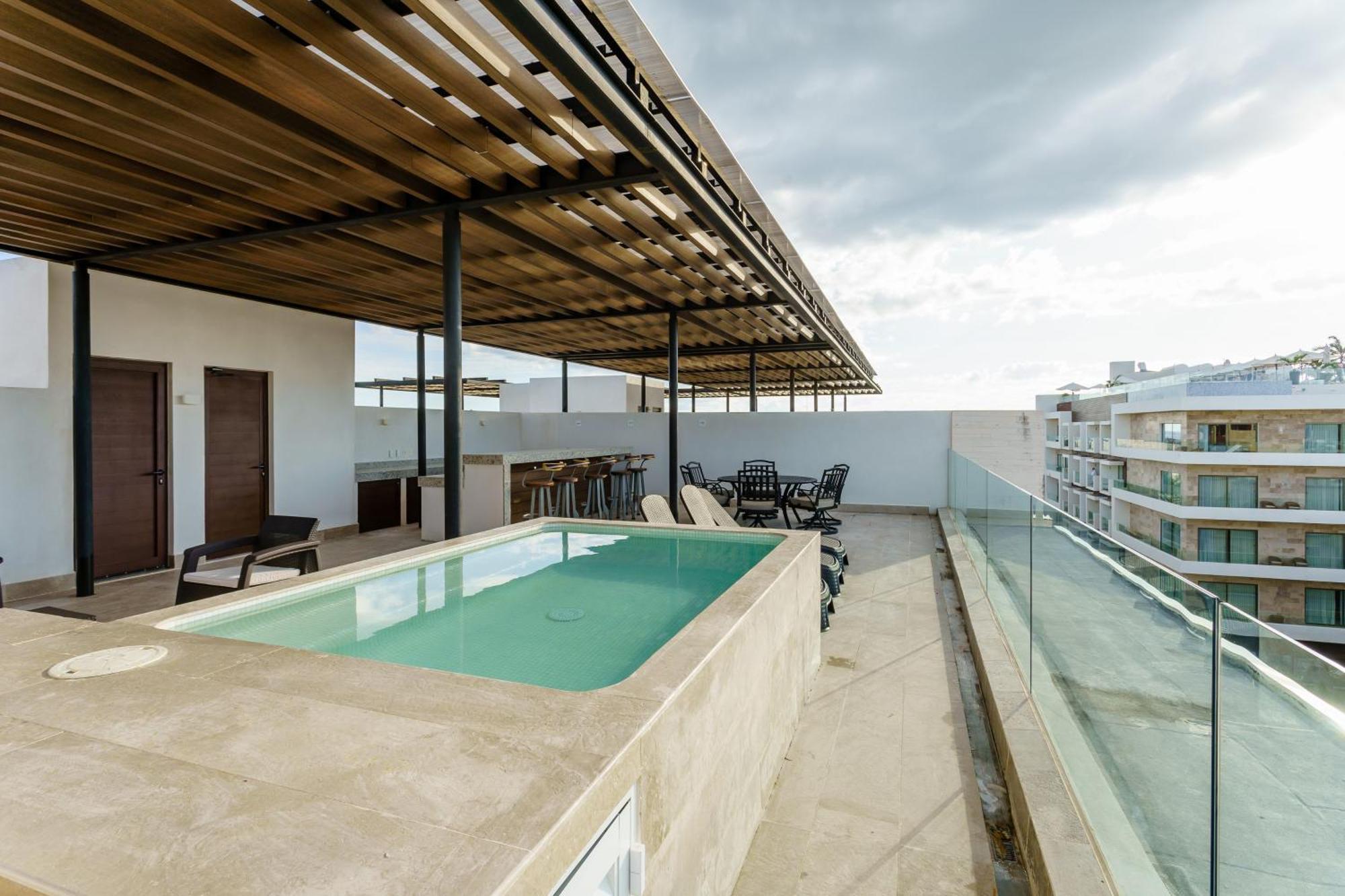 Penthouse Apartment