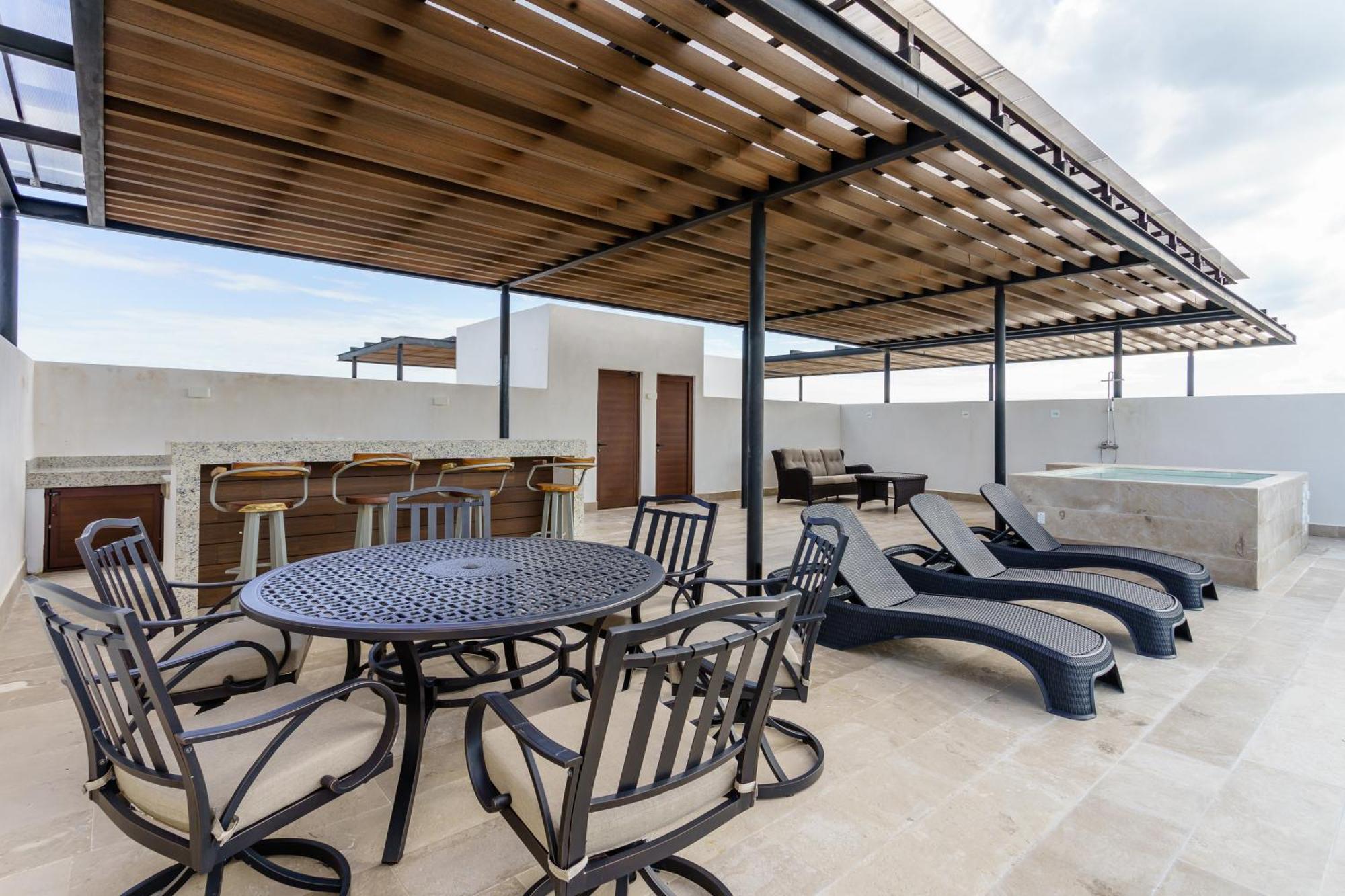 Penthouse Apartment