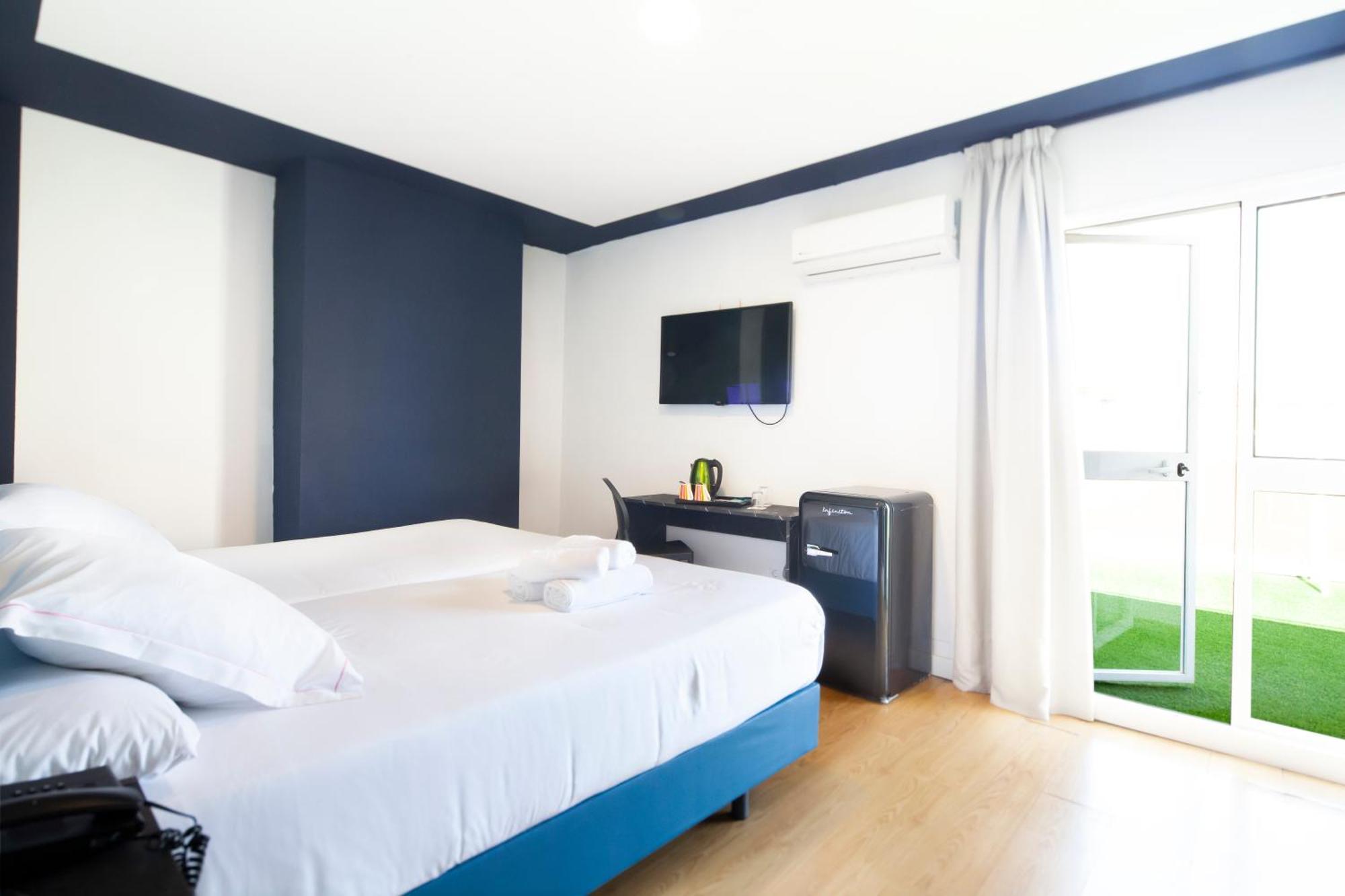Superior Double or Twin Room with City View
