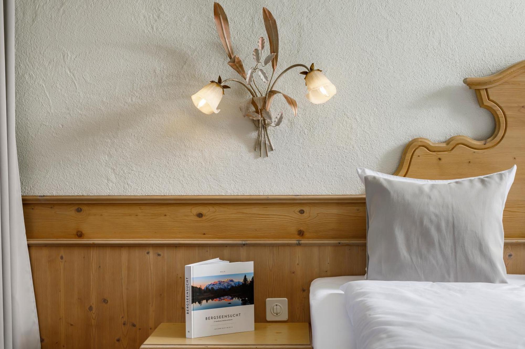 Double Room with Lake View
