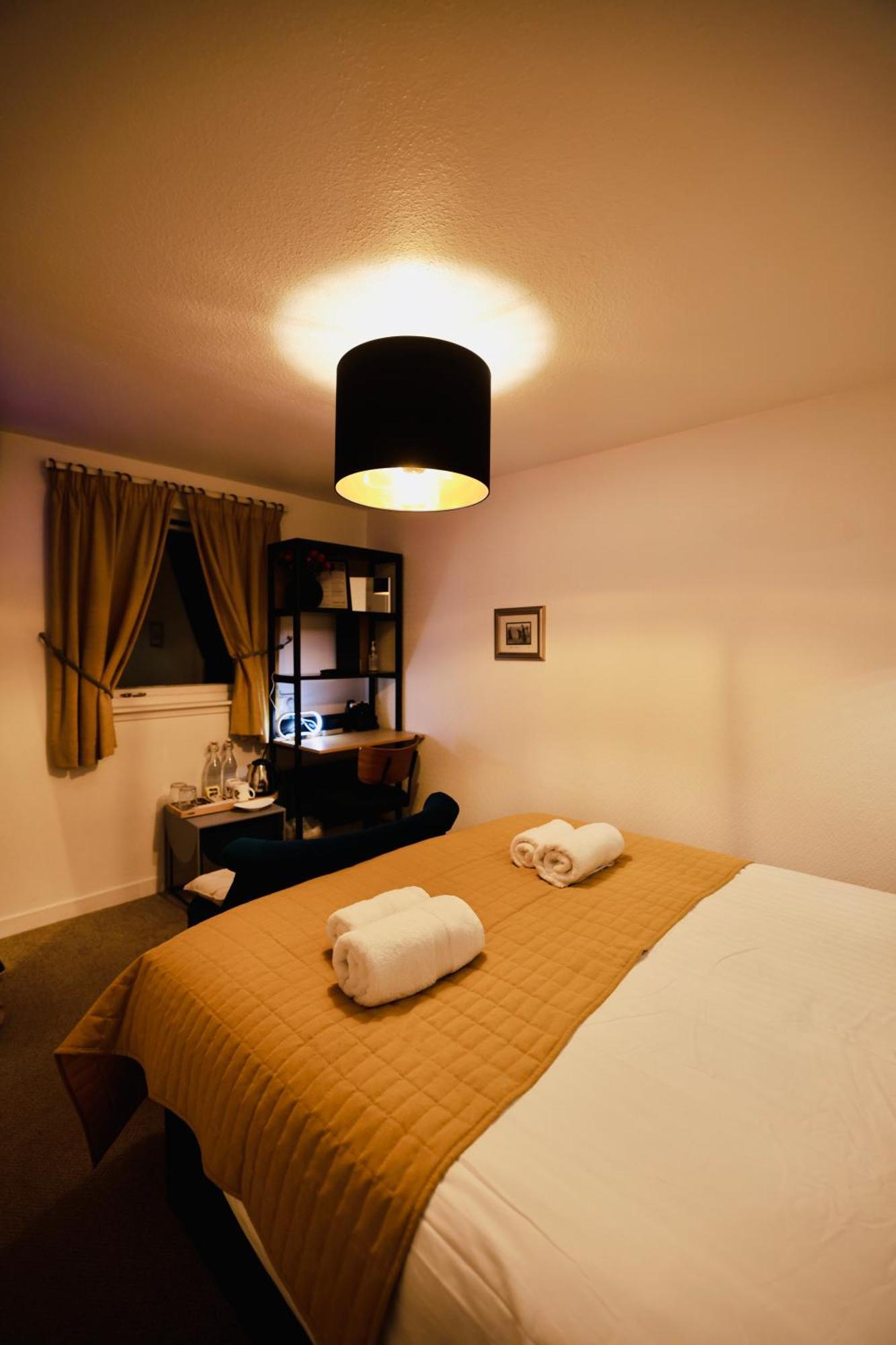 Double Room,1591526566:JPEG