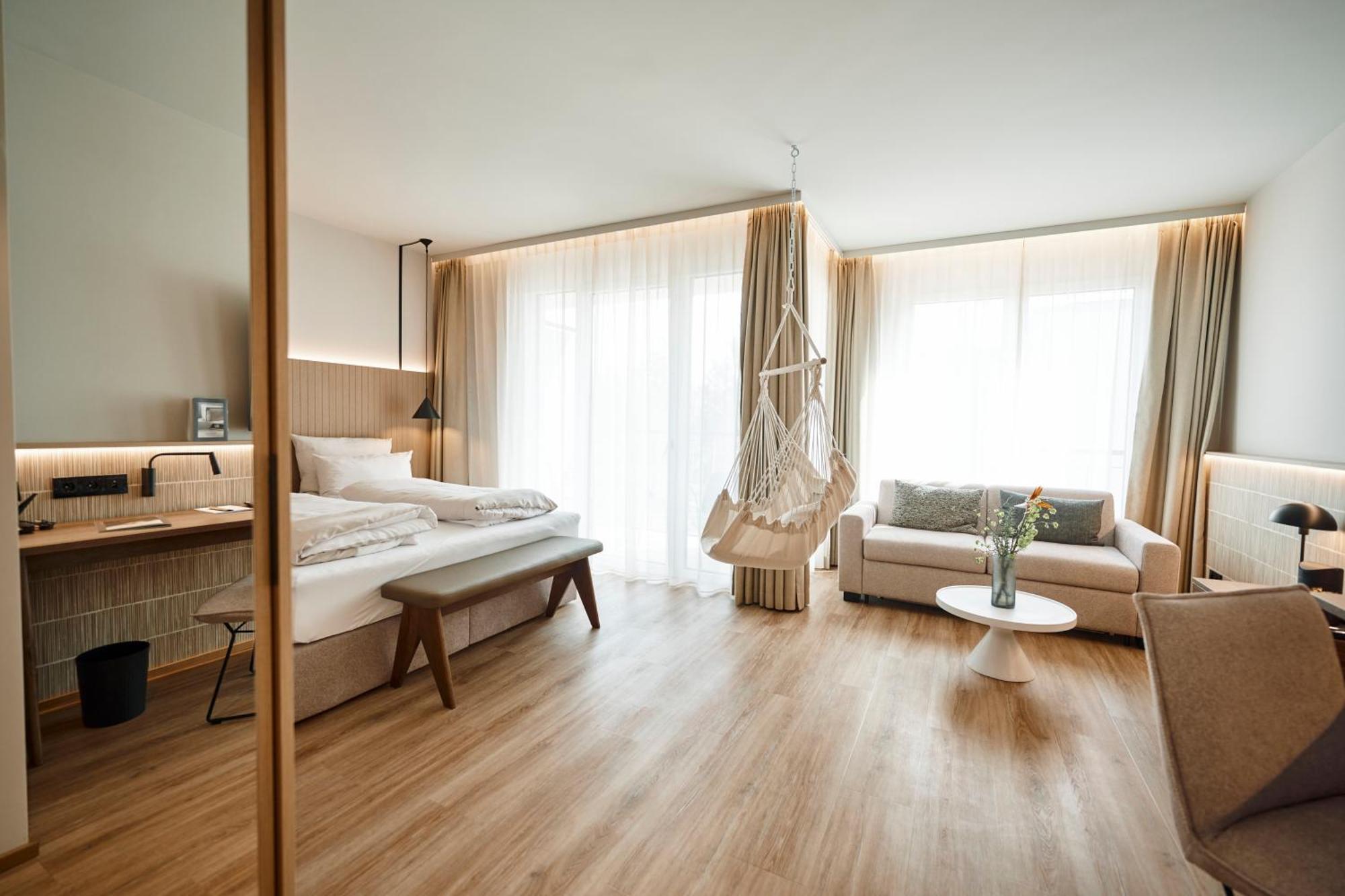 Prestige Room