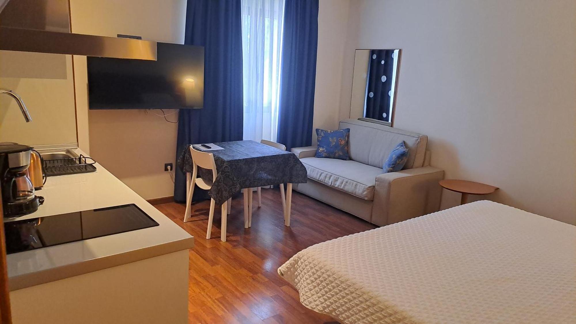 Comfort Triple Room