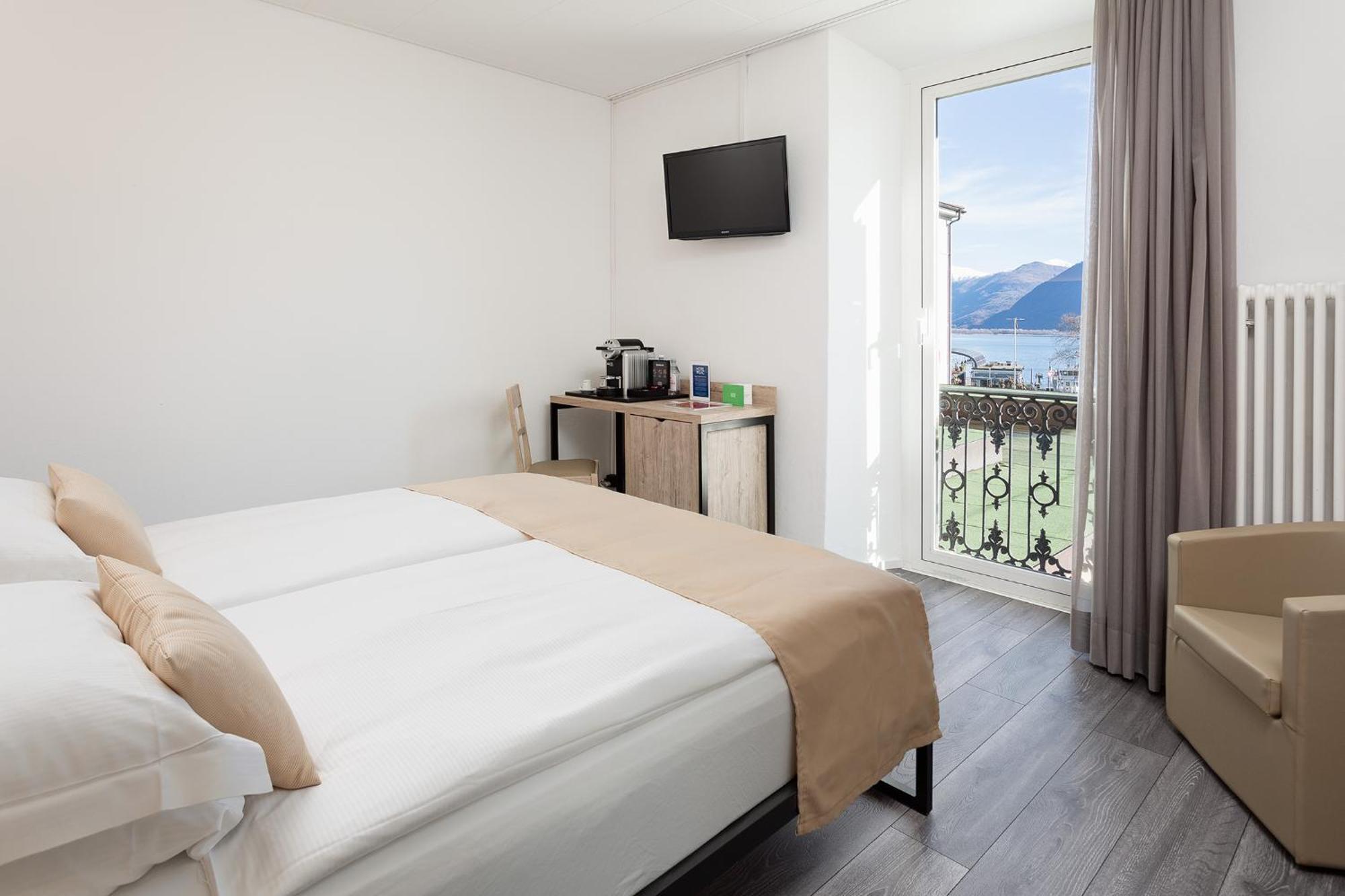 Lake Side Double Room