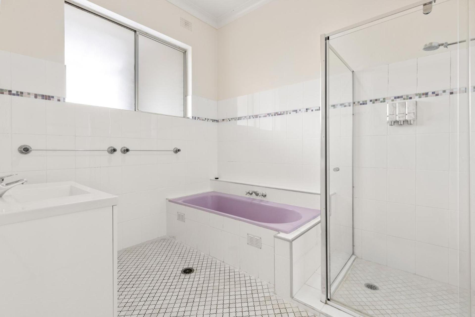 Self Contained Apartment with Separated bedroom - 5 Pax - Top View
